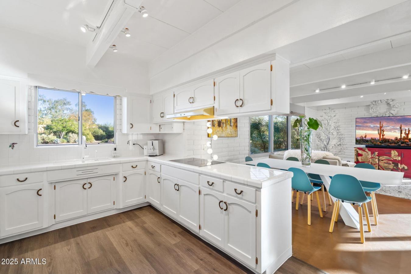 Scottsdale, Maricopa, 85260, United States, 3 Bedrooms Bedrooms, ,3 BathroomsBathrooms,Residential,For Sale,2008221