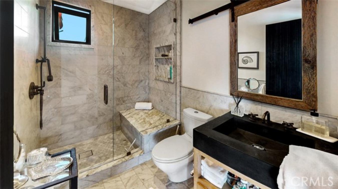 Corona del Mar, Orange, 92625, United States, 2 Bedrooms Bedrooms, ,2 BathroomsBathrooms,Residential,For Sale,2008220