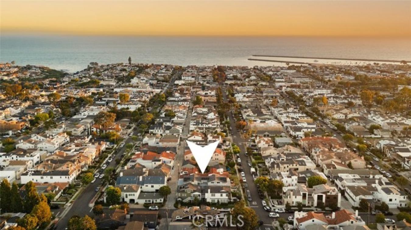 Corona del Mar, Orange, 92625, United States, 2 Bedrooms Bedrooms, ,2 BathroomsBathrooms,Residential,For Sale,2008220