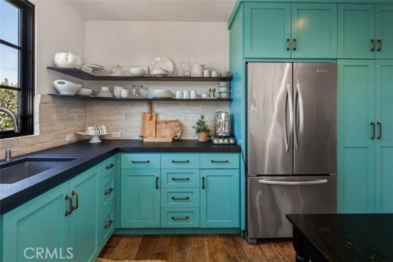 Corona del Mar, Orange, 92625, United States, 2 Bedrooms Bedrooms, ,2 BathroomsBathrooms,Residential,For Sale,2008220