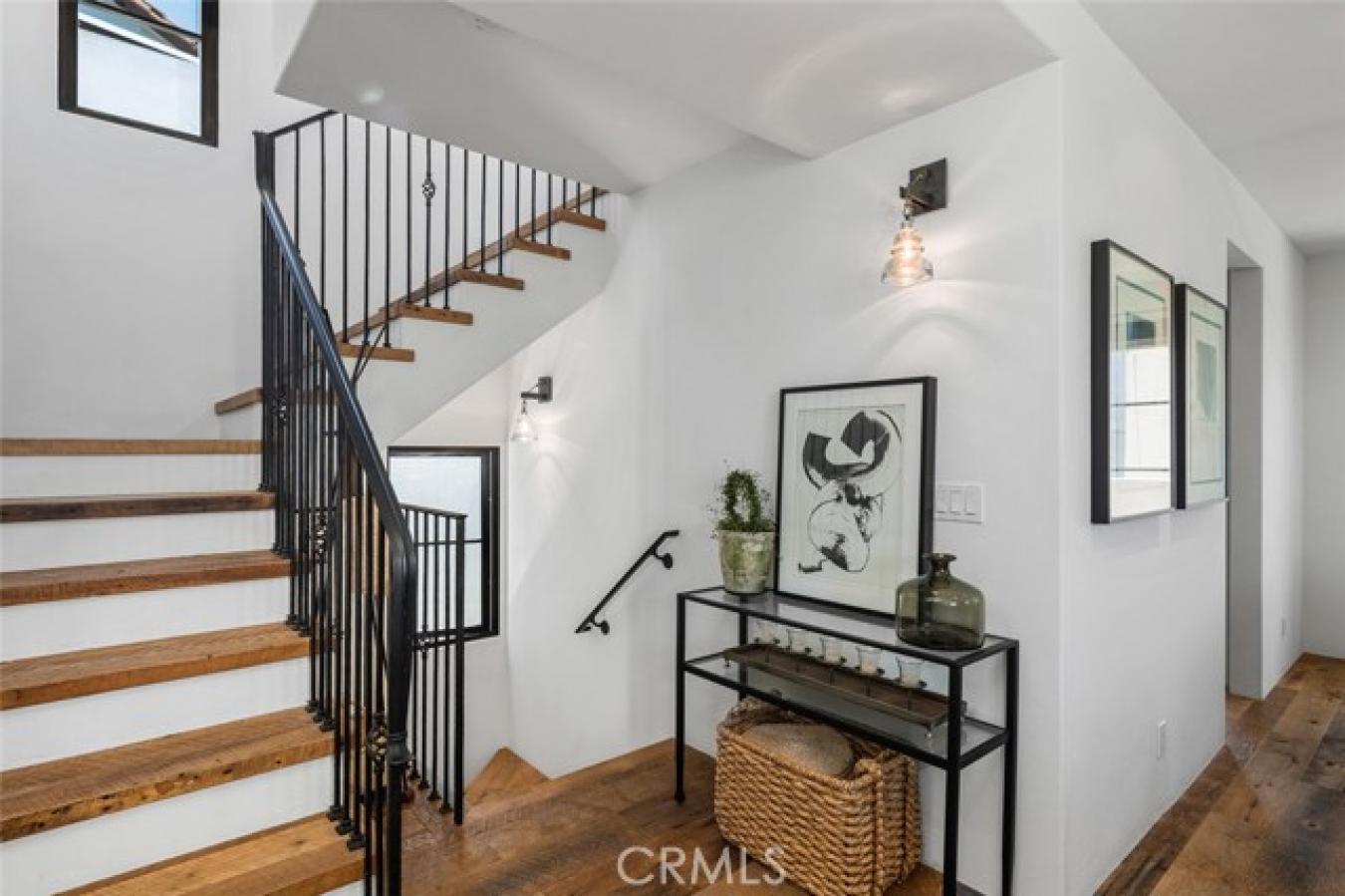 Corona del Mar, Orange, 92625, United States, 2 Bedrooms Bedrooms, ,2 BathroomsBathrooms,Residential,For Sale,2008220