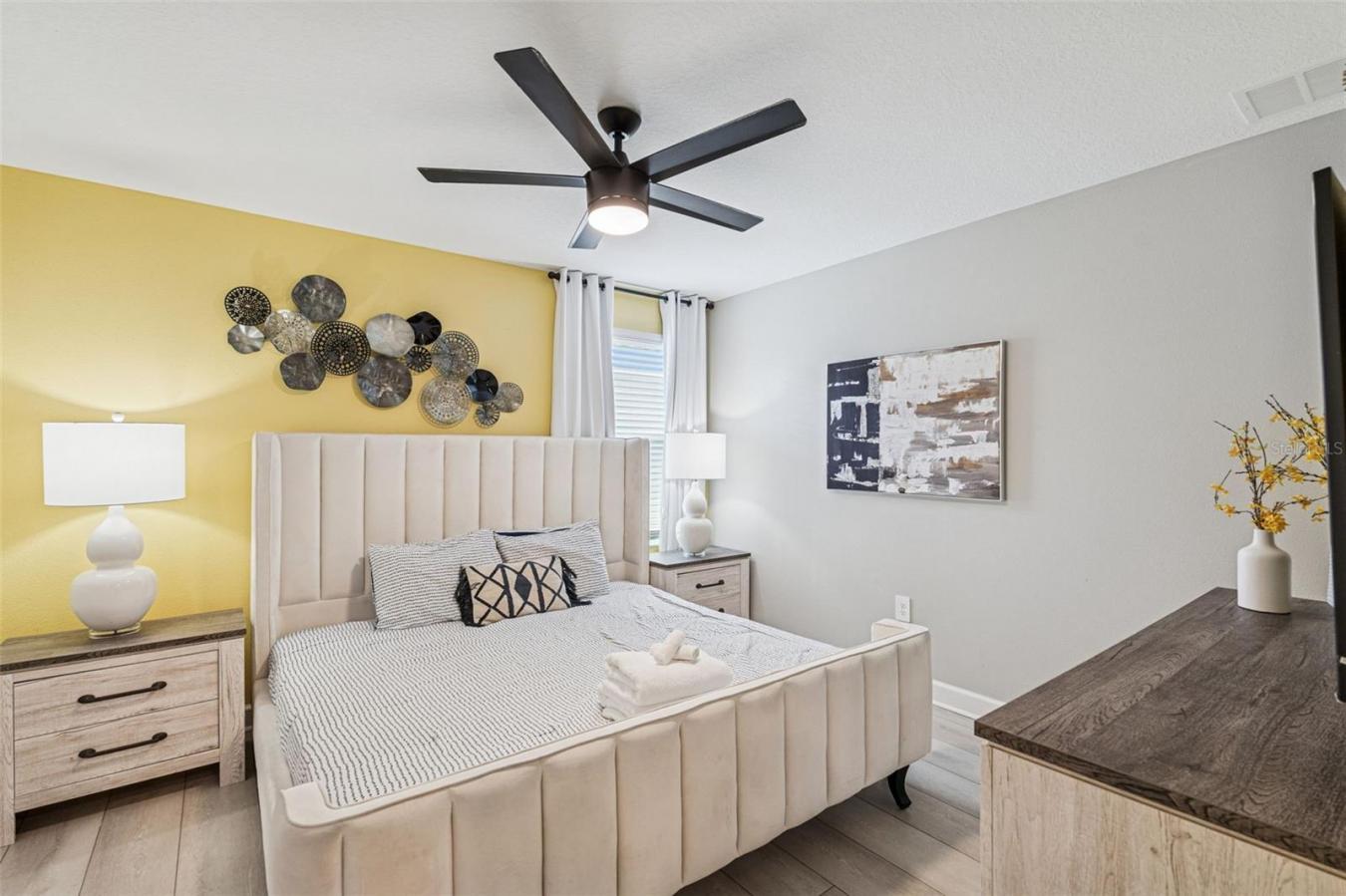 KISSIMMEE, Osceola, 34746, United States, 9 Bedrooms Bedrooms, ,5 BathroomsBathrooms,Residential,For Sale,2008656