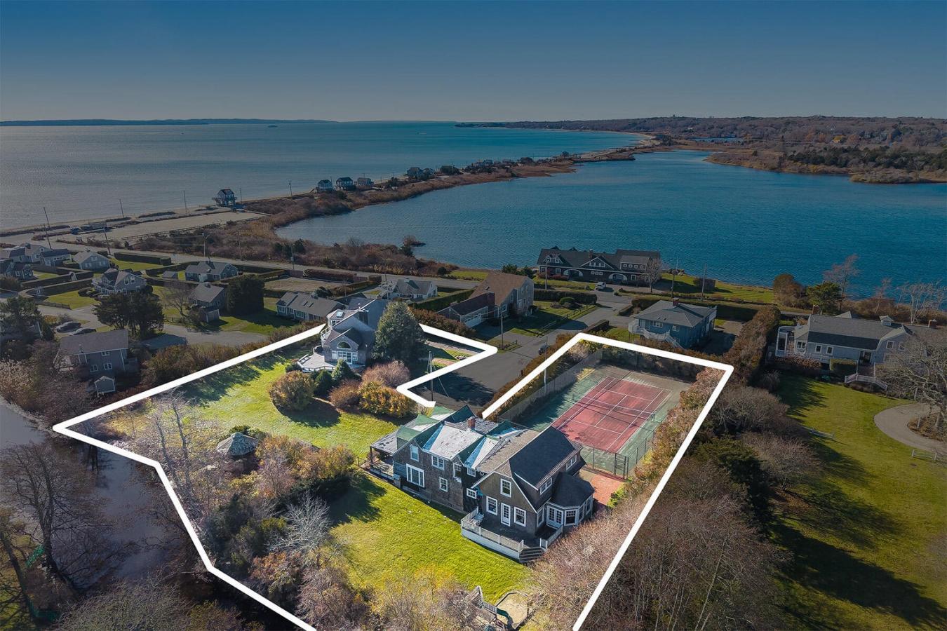 Falmouth, Massachusetts, 02540, United States, 4 Bedrooms Bedrooms, ,3 BathroomsBathrooms,Residential,For Sale,2008218