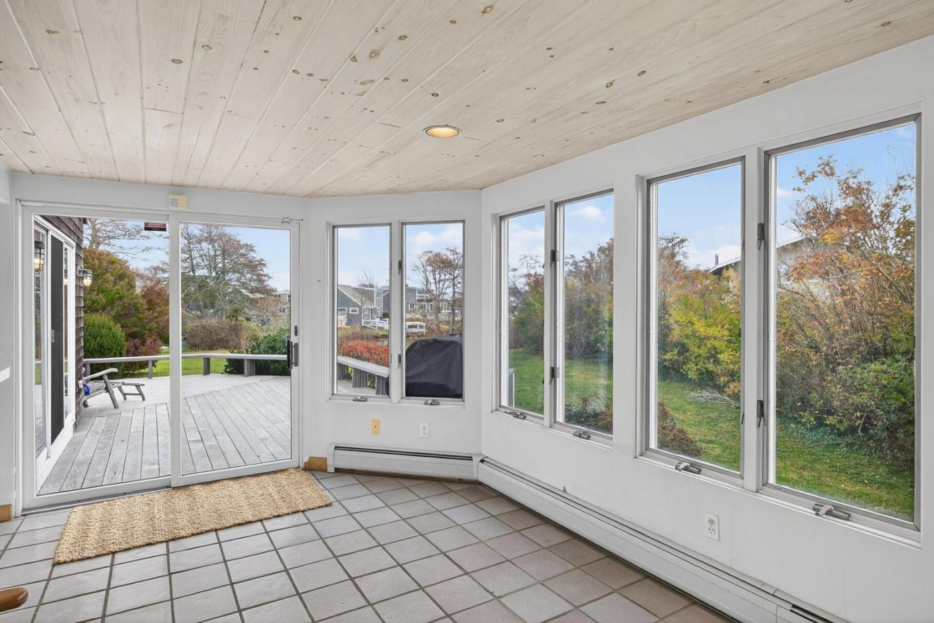 Falmouth, Massachusetts, 02540, United States, 4 Bedrooms Bedrooms, ,3 BathroomsBathrooms,Residential,For Sale,2008218