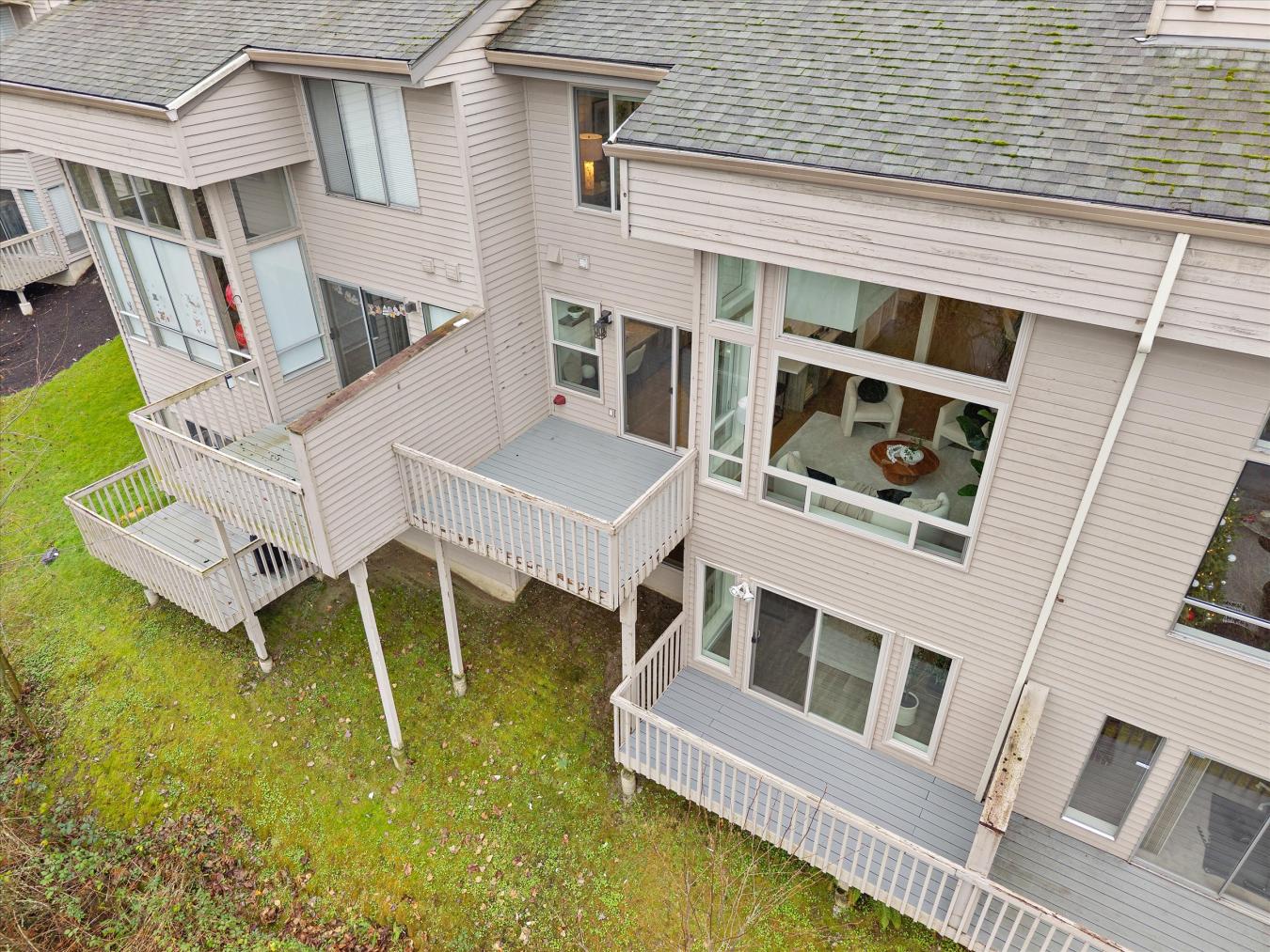 Redmond, King, 98052, United States, 3 Bedrooms Bedrooms, ,3 BathroomsBathrooms,Residential,For Sale,2008652