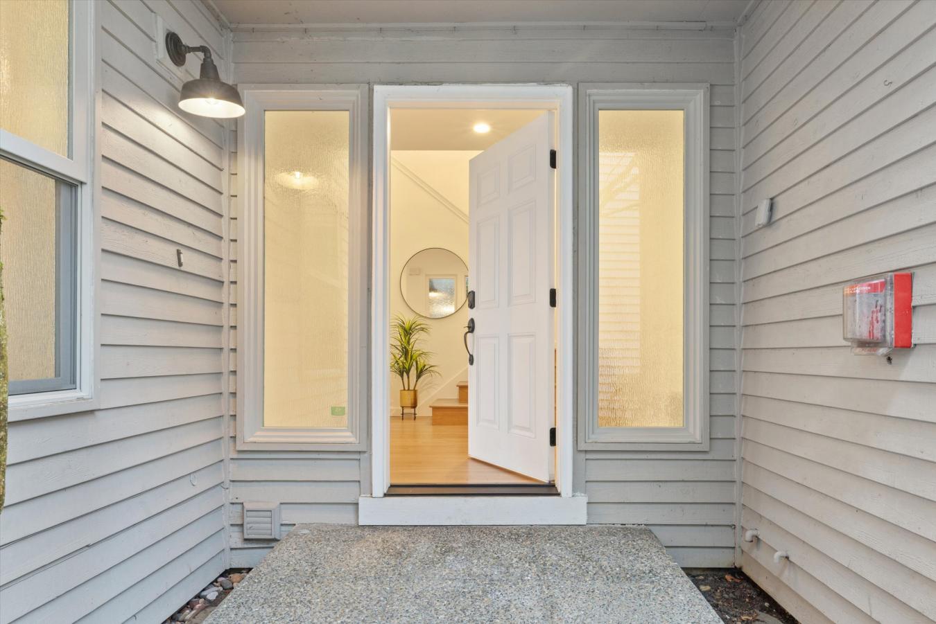 Redmond, King, 98052, United States, 3 Bedrooms Bedrooms, ,3 BathroomsBathrooms,Residential,For Sale,2008652