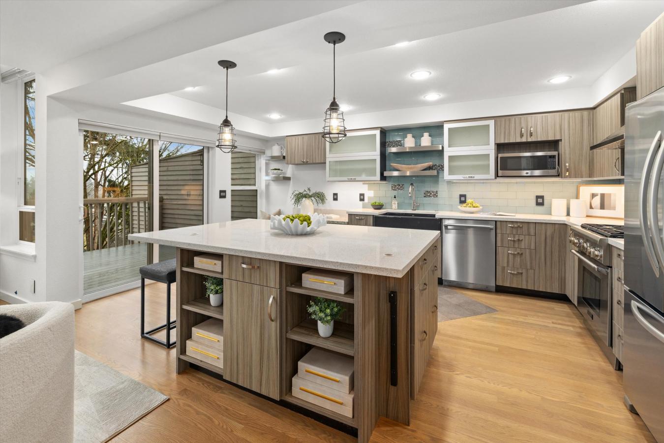 Redmond, King, 98052, United States, 3 Bedrooms Bedrooms, ,3 BathroomsBathrooms,Residential,For Sale,2008652 Redmond, King, 98052, United States, 3 Bedrooms Bedrooms, ,3 BathroomsBathrooms,Residential,For Sale,2008652