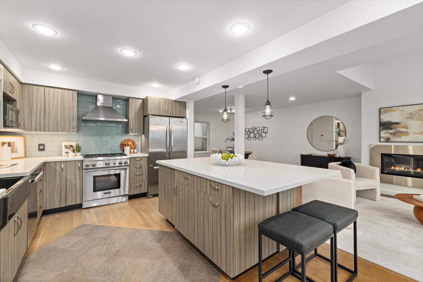 Redmond, King, 98052, United States, 3 Bedrooms Bedrooms, ,3 BathroomsBathrooms,Residential,For Sale,2008652