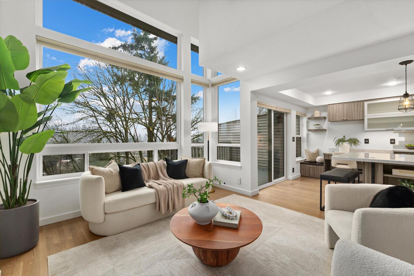 Redmond, King, 98052, United States, 3 Bedrooms Bedrooms, ,3 BathroomsBathrooms,Residential,For Sale,2008652