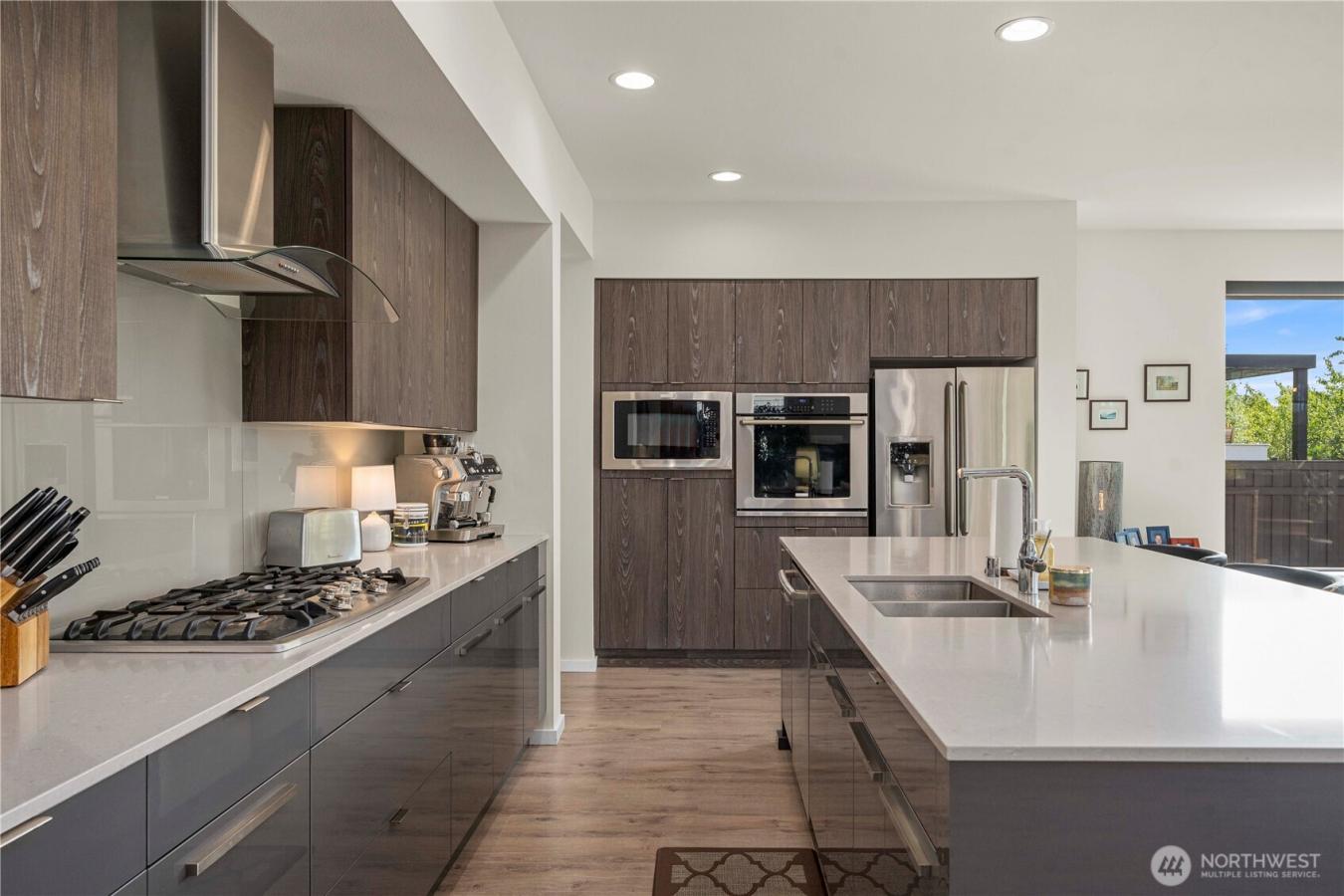 Bonney Lake, Pierce, 98391, United States, 4 Bedrooms Bedrooms, ,3 BathroomsBathrooms,Residential,For Sale,2008650