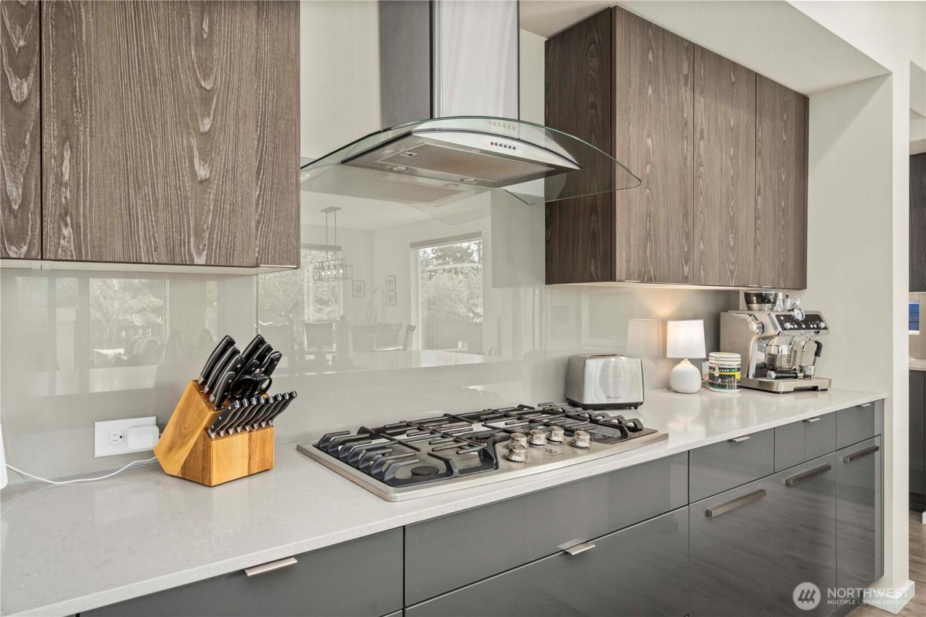 Bonney Lake, Pierce, 98391, United States, 4 Bedrooms Bedrooms, ,3 BathroomsBathrooms,Residential,For Sale,2008650