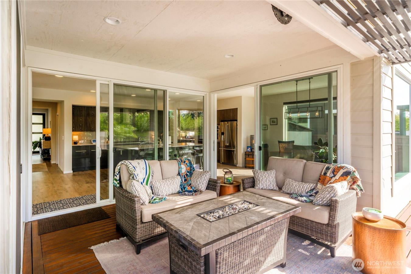 Bonney Lake, Pierce, 98391, United States, 4 Bedrooms Bedrooms, ,3 BathroomsBathrooms,Residential,For Sale,2008650