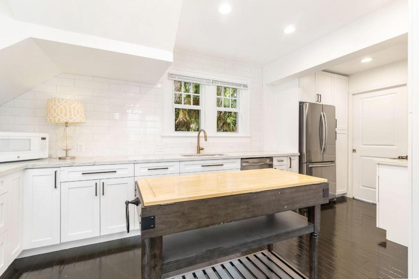 West Palm Beach, Florida, 33405, United States, 4 Bedrooms Bedrooms, ,3 BathroomsBathrooms,Residential,For Sale,2008647