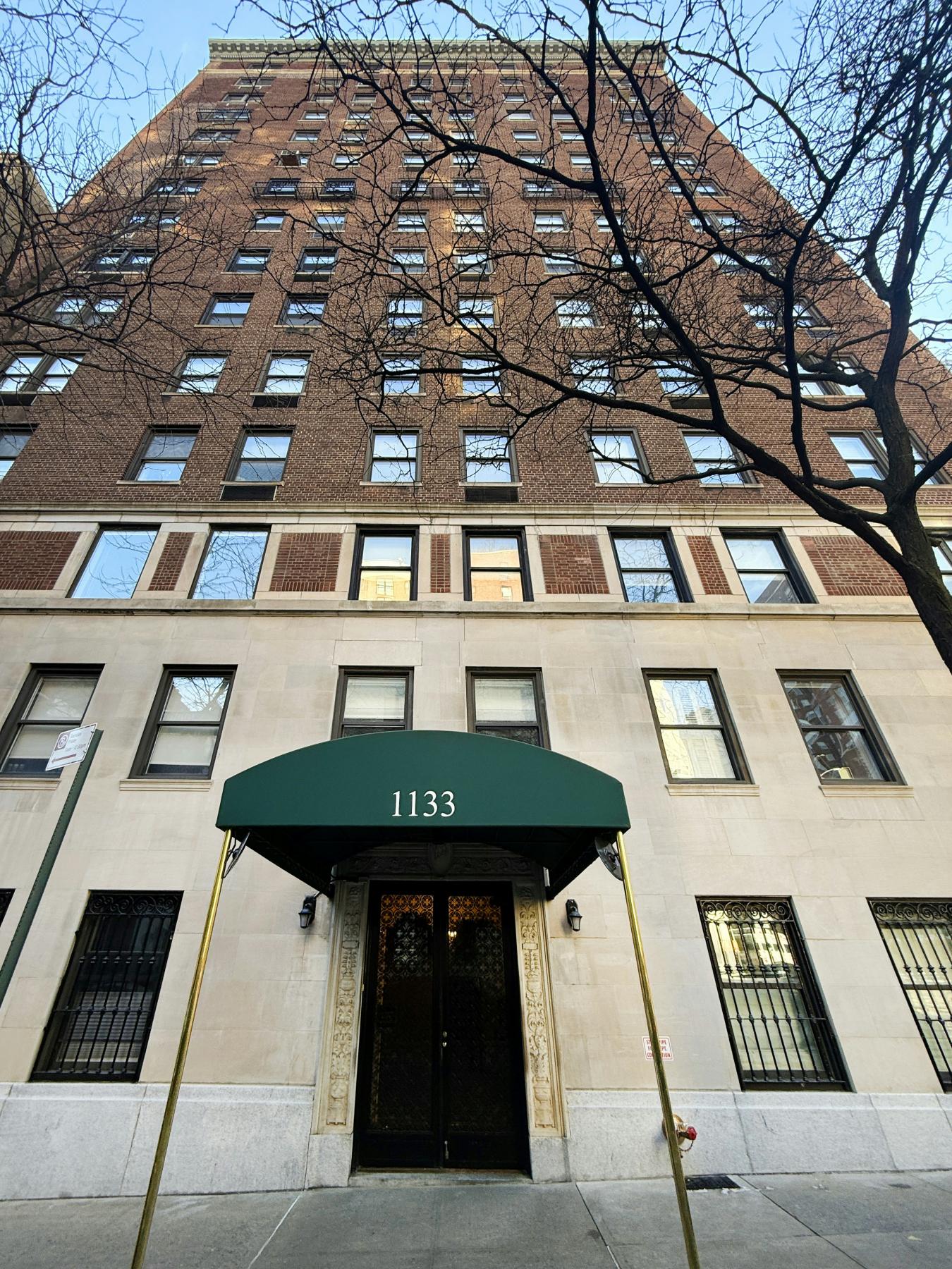 New York, New York, 10128, United States, 3 Bedrooms Bedrooms, ,3 BathroomsBathrooms,Residential,For Sale,2008642