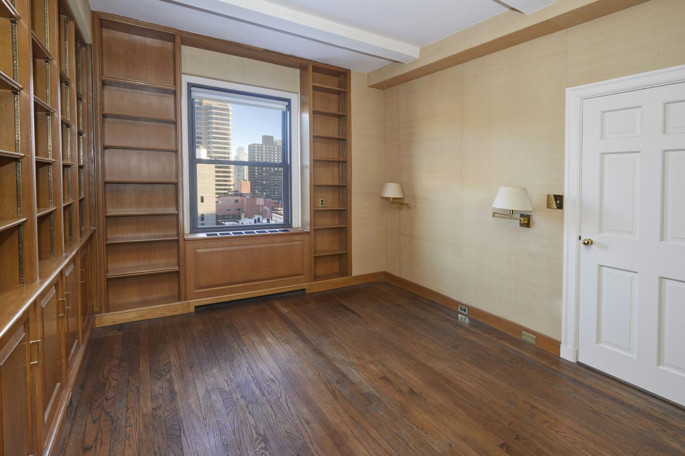 New York, New York, 10128, United States, 3 Bedrooms Bedrooms, ,3 BathroomsBathrooms,Residential,For Sale,2008642