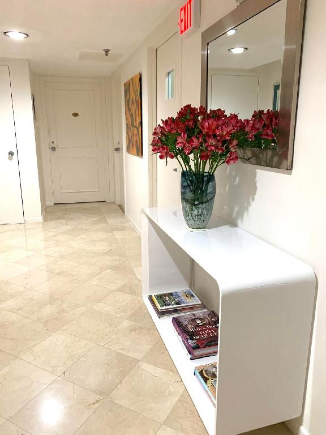 West Palm Beach, Florida, 33401, United States, 2 Bedrooms Bedrooms, ,2 BathroomsBathrooms,Residential,For Sale,2008640