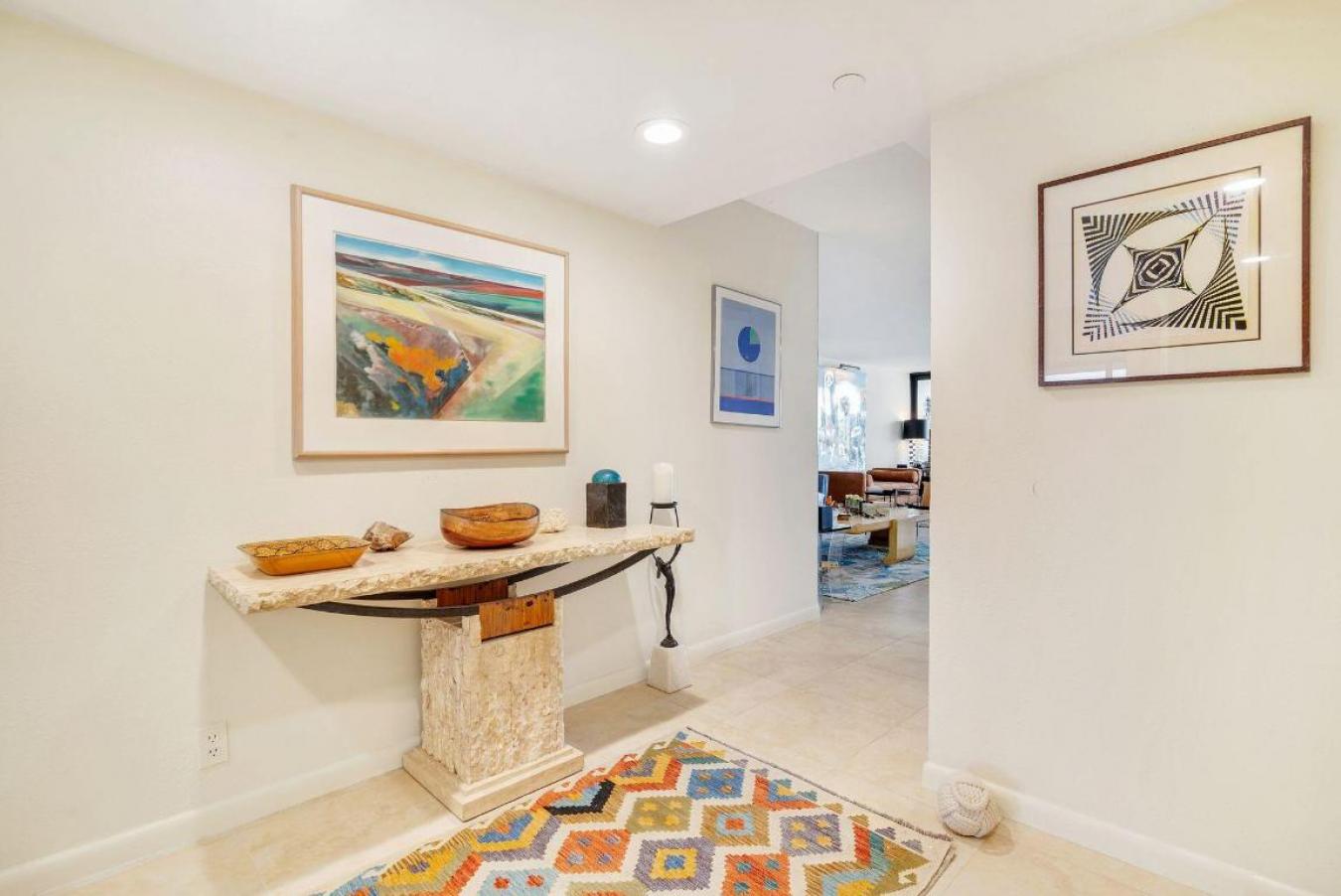 West Palm Beach, Florida, 33401, United States, 2 Bedrooms Bedrooms, ,2 BathroomsBathrooms,Residential,For Sale,2008640