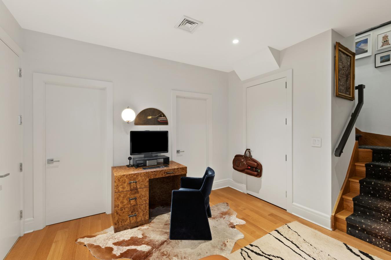 Vinegar Hill, New York, 11201, United States, 3 Bedrooms Bedrooms, ,2 BathroomsBathrooms,Residential,For Sale,2008639