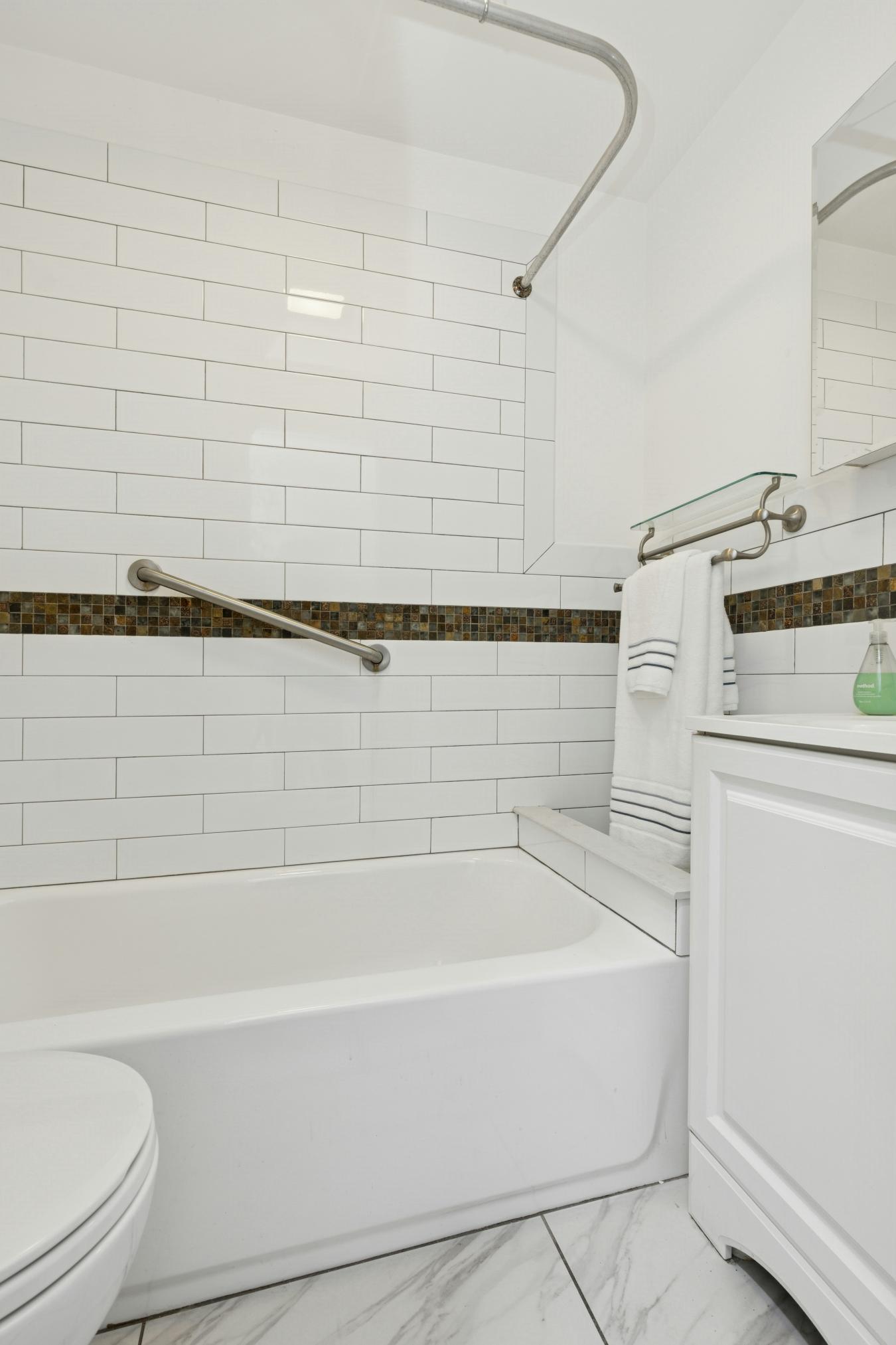 Prospect Lefferts Gardens, New York, 11225, United States, 4 Bedrooms Bedrooms, ,3 BathroomsBathrooms,Residential,For Sale,2008637