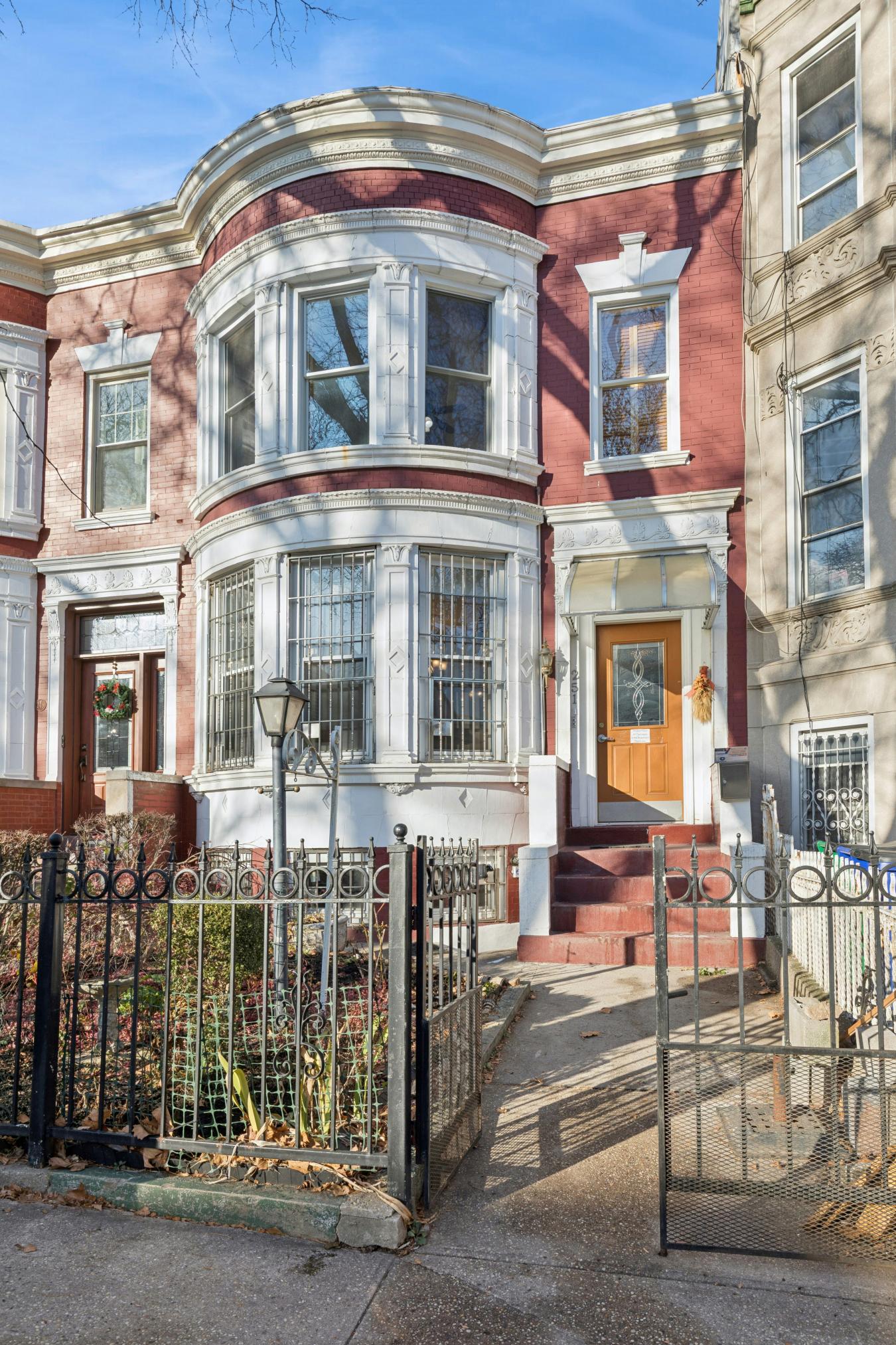 Prospect Lefferts Gardens, New York, 11225, United States, 4 Bedrooms Bedrooms, ,3 BathroomsBathrooms,Residential,For Sale,2008637