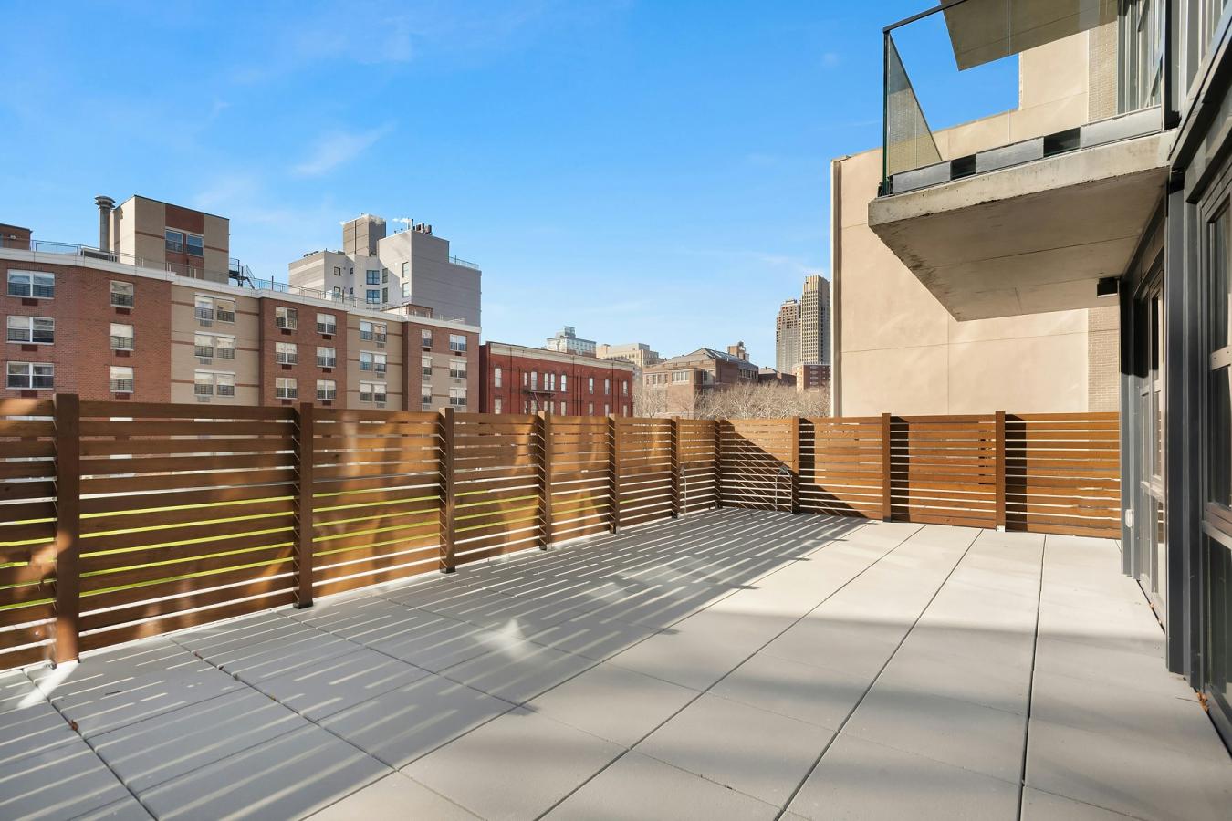 Harlem, New York, 10027, United States, 2 Bedrooms Bedrooms, ,2 BathroomsBathrooms,Residential,For Sale,2008636