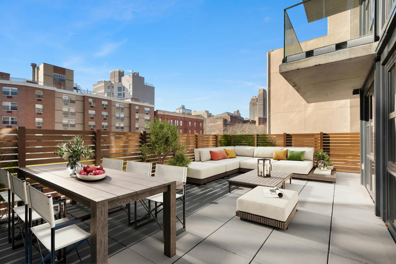 Harlem, New York, 10027, United States, 2 Bedrooms Bedrooms, ,2 BathroomsBathrooms,Residential,For Sale,2008636