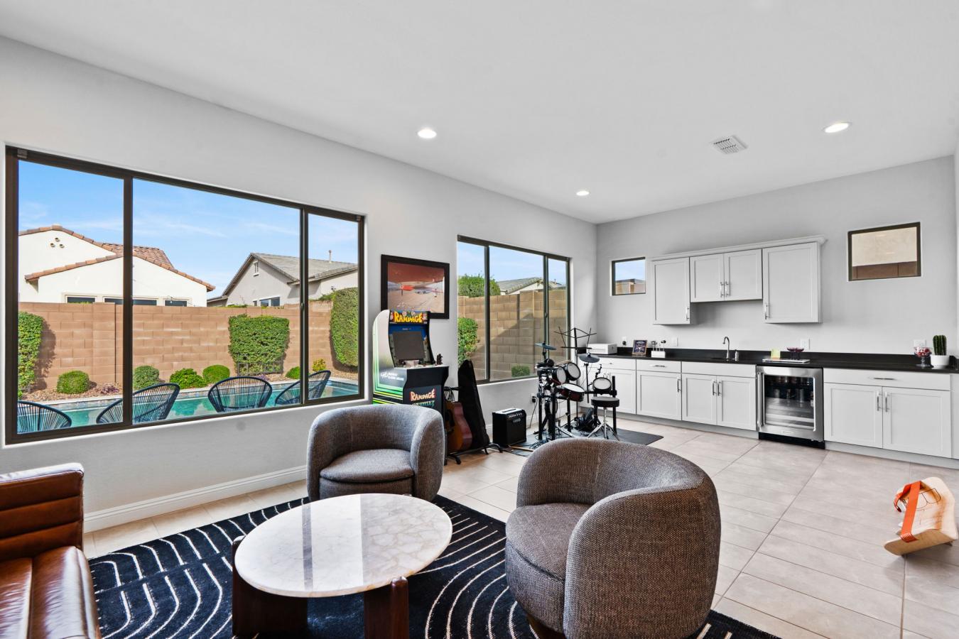 CAVE CREEK, MARICOPA, 85331, United States, 5 Bedrooms Bedrooms, ,4 BathroomsBathrooms,Residential,For Sale,2008881