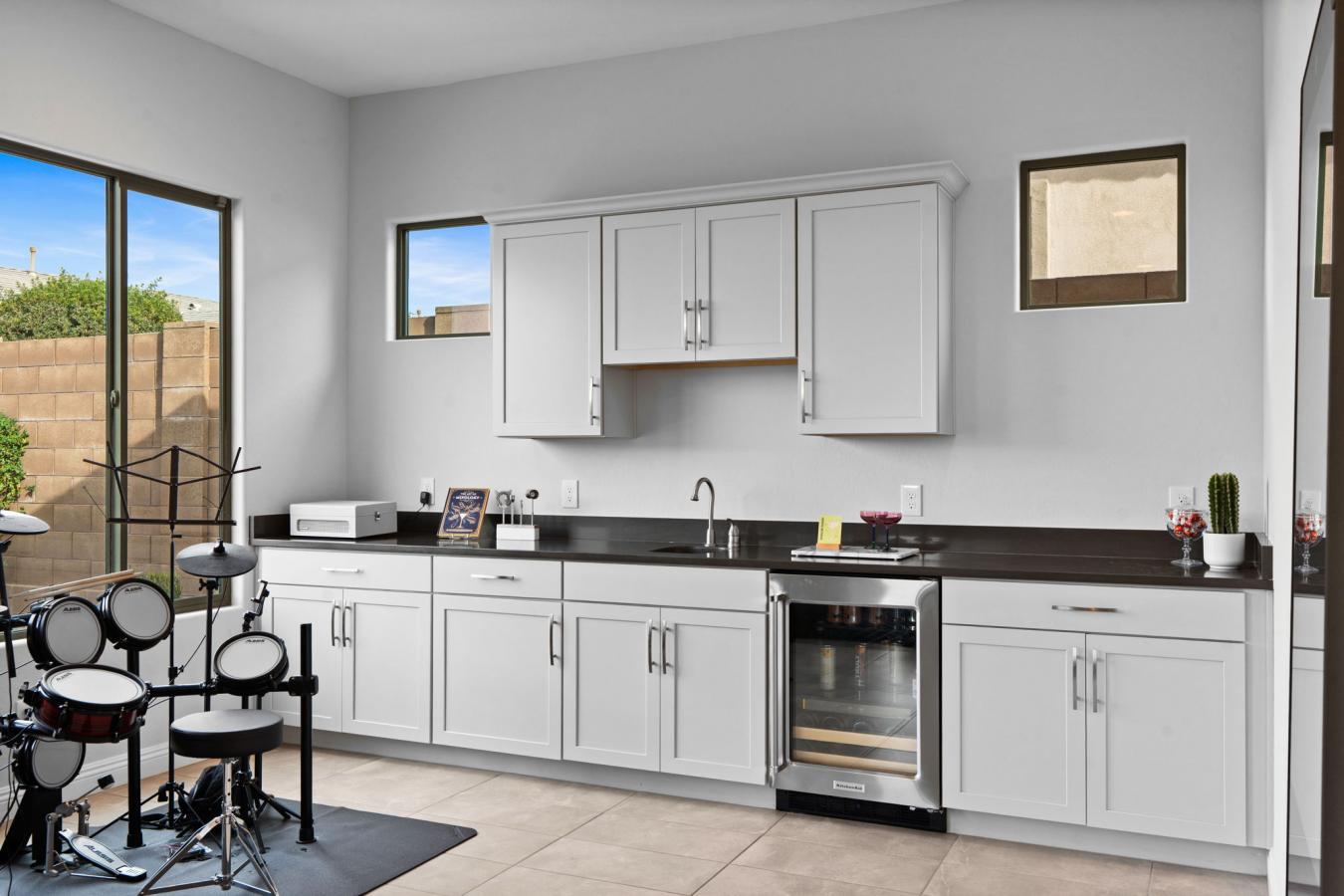 CAVE CREEK, MARICOPA, 85331, United States, 5 Bedrooms Bedrooms, ,4 BathroomsBathrooms,Residential,For Sale,2008881