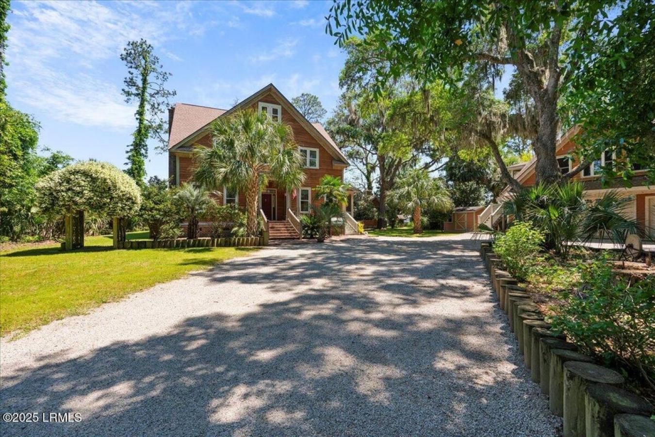 Beaufort, Beaufort, 29907, United States, 4 Bedrooms Bedrooms, ,3 BathroomsBathrooms,Residential,For Sale,2010484