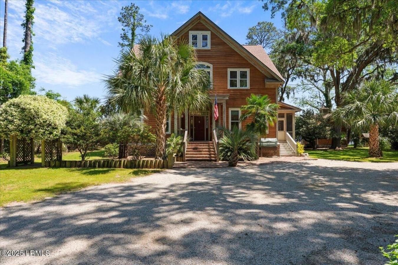 Beaufort, Beaufort, 29907, United States, 4 Bedrooms Bedrooms, ,3 BathroomsBathrooms,Residential,For Sale,2010484