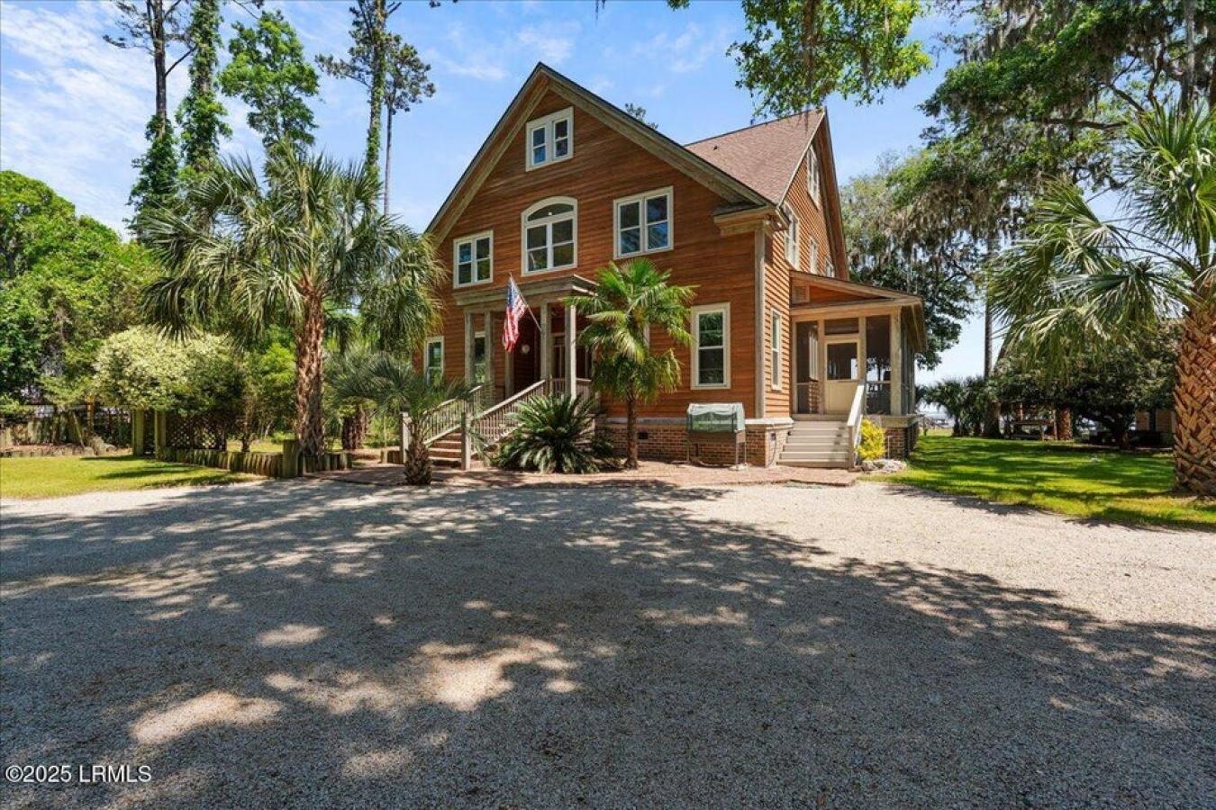 Beaufort, Beaufort, 29907, United States, 4 Bedrooms Bedrooms, ,3 BathroomsBathrooms,Residential,For Sale,2010484