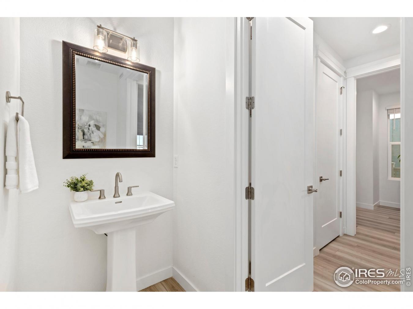 Erie, Weld, 80516, United States, 3 Bedrooms Bedrooms, ,2 BathroomsBathrooms,Residential,For Sale,2008879