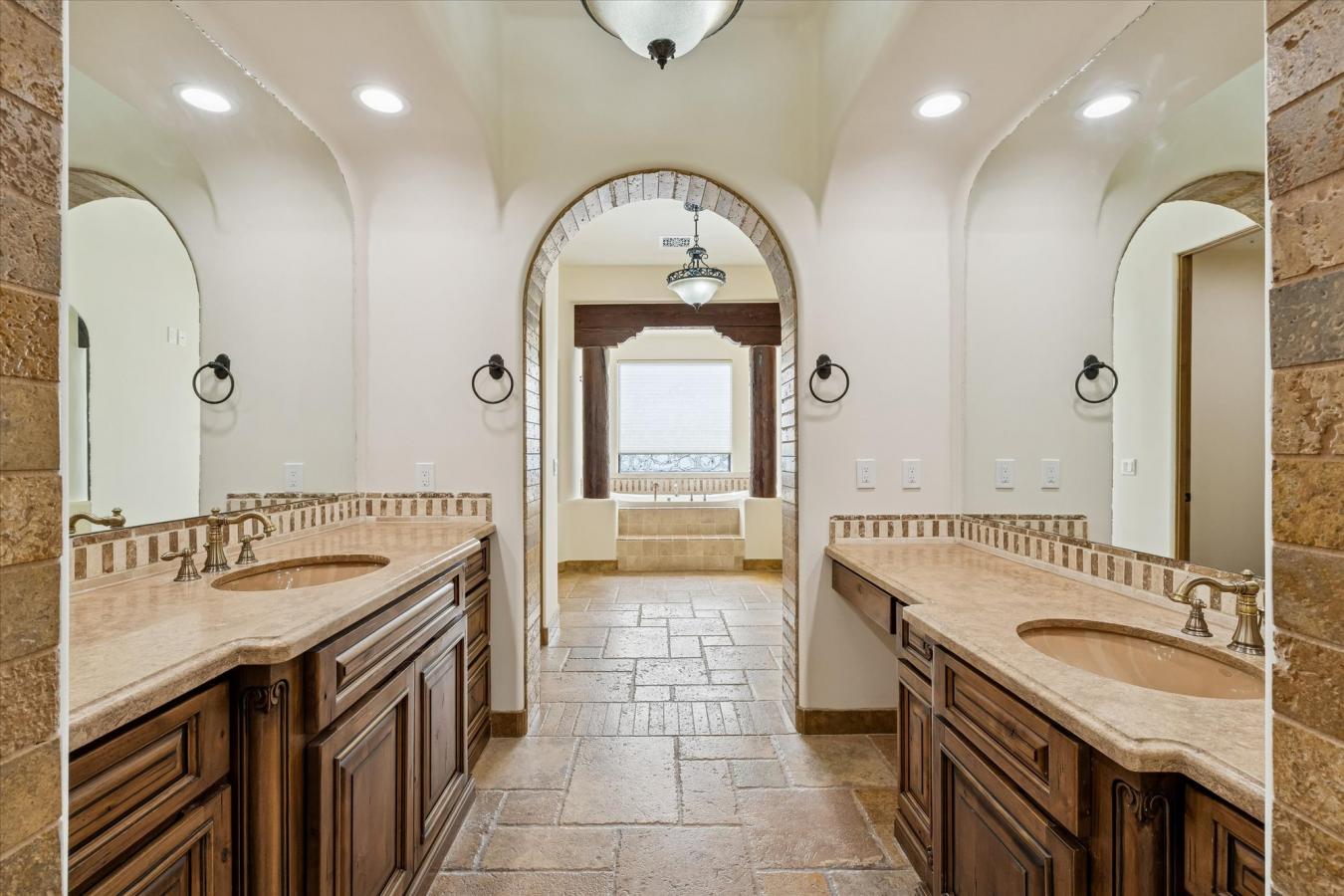 Scottsdale, Arizona, 85262, United States, 5 Bedrooms Bedrooms, ,5 BathroomsBathrooms,Residential,For Sale,2013852