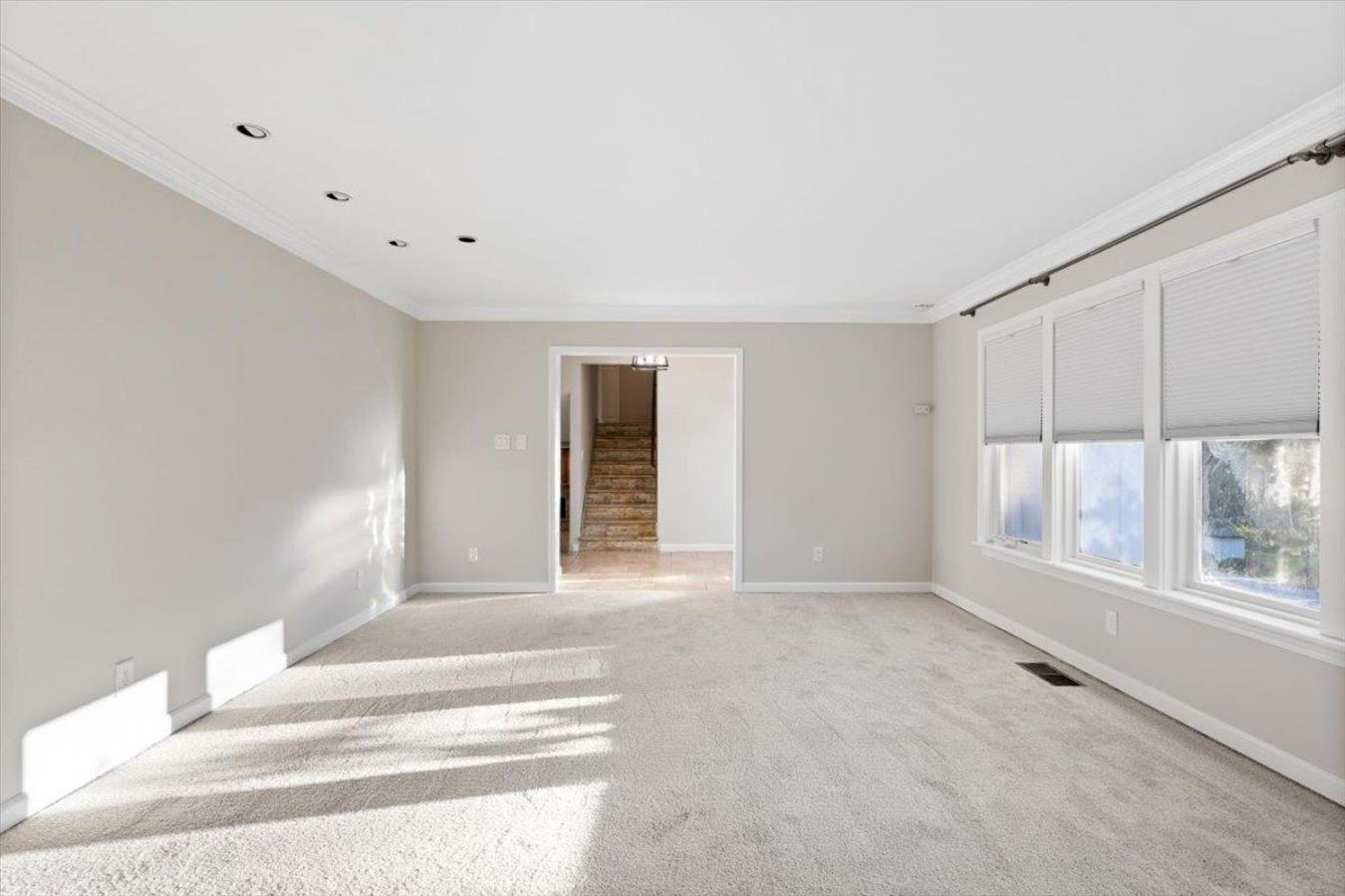 Loomis, Placer, 95650, United States, 5 Bedrooms Bedrooms, ,3 BathroomsBathrooms,Residential,For Sale,2016292