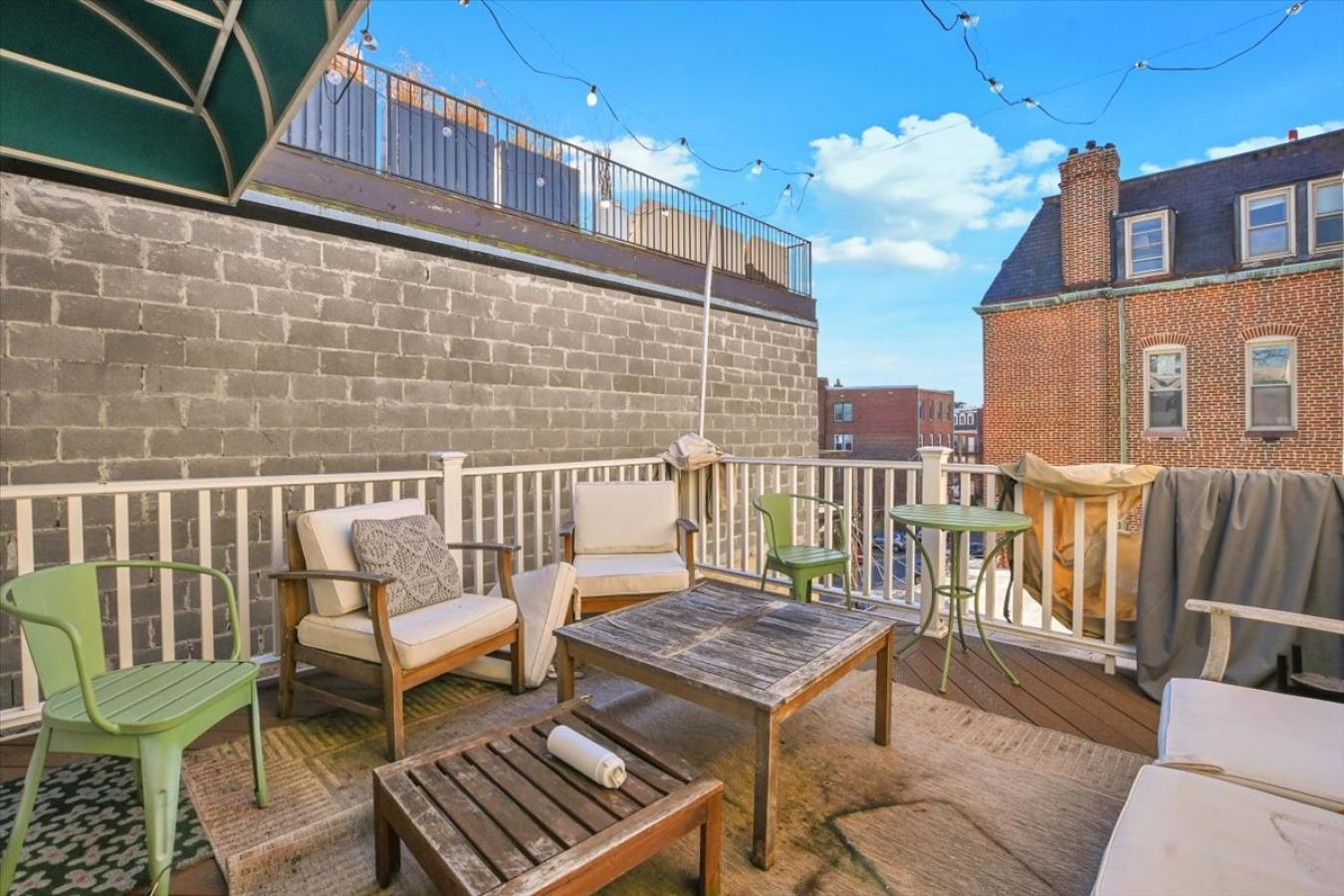 Washington, District Of Columbia, 20009, United States, 6 Bedrooms Bedrooms, ,4 BathroomsBathrooms,Residential,For Sale,2008873