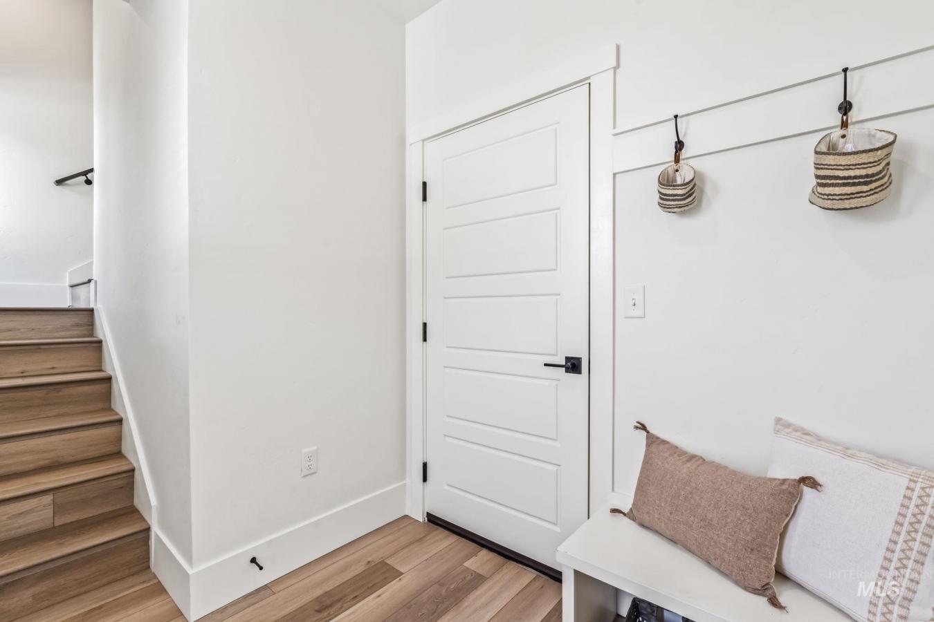 Boise, Ada, 83702, United States, ,Residential,For Sale,2008986