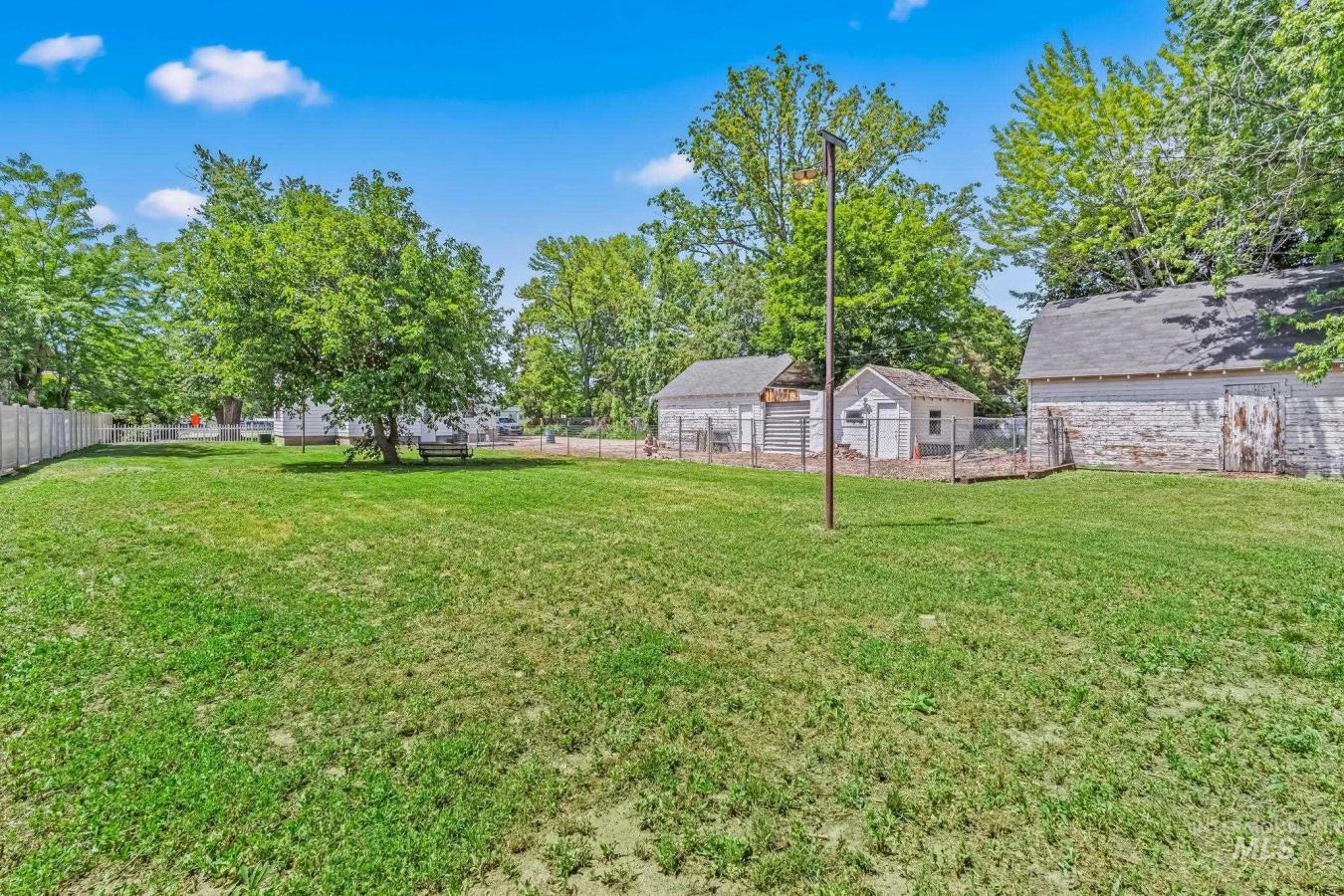 Boise, Ada, 83704, United States, 3 Bedrooms Bedrooms, ,1 BathroomBathrooms,Residential,For Sale,2008984