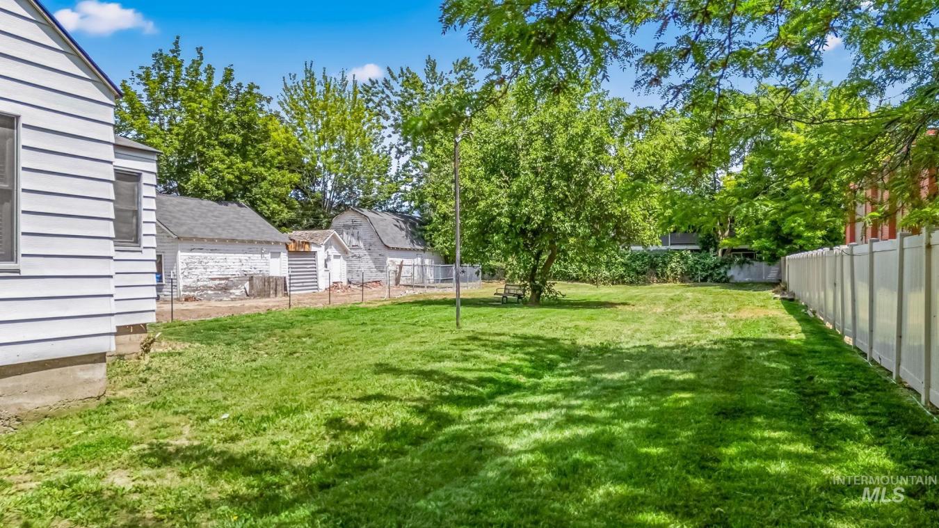 Boise, Ada, 83704, United States, 3 Bedrooms Bedrooms, ,1 BathroomBathrooms,Residential,For Sale,2008984