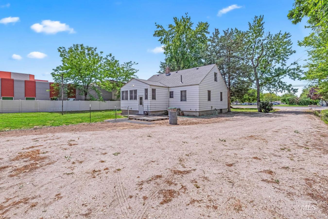 Boise, Ada, 83704, United States, 3 Bedrooms Bedrooms, ,1 BathroomBathrooms,Residential,For Sale,2008984