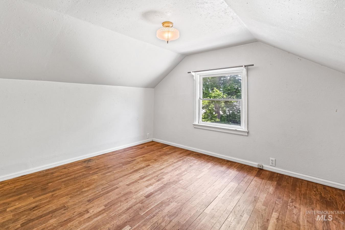 Boise, Ada, 83704, United States, 3 Bedrooms Bedrooms, ,1 BathroomBathrooms,Residential,For Sale,2008984