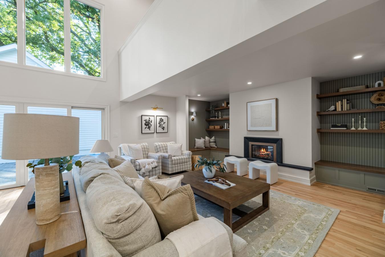 Des Moines, Polk, 50312, United States, 5 Bedrooms Bedrooms, ,6 BathroomsBathrooms,Residential,For Sale,2008871