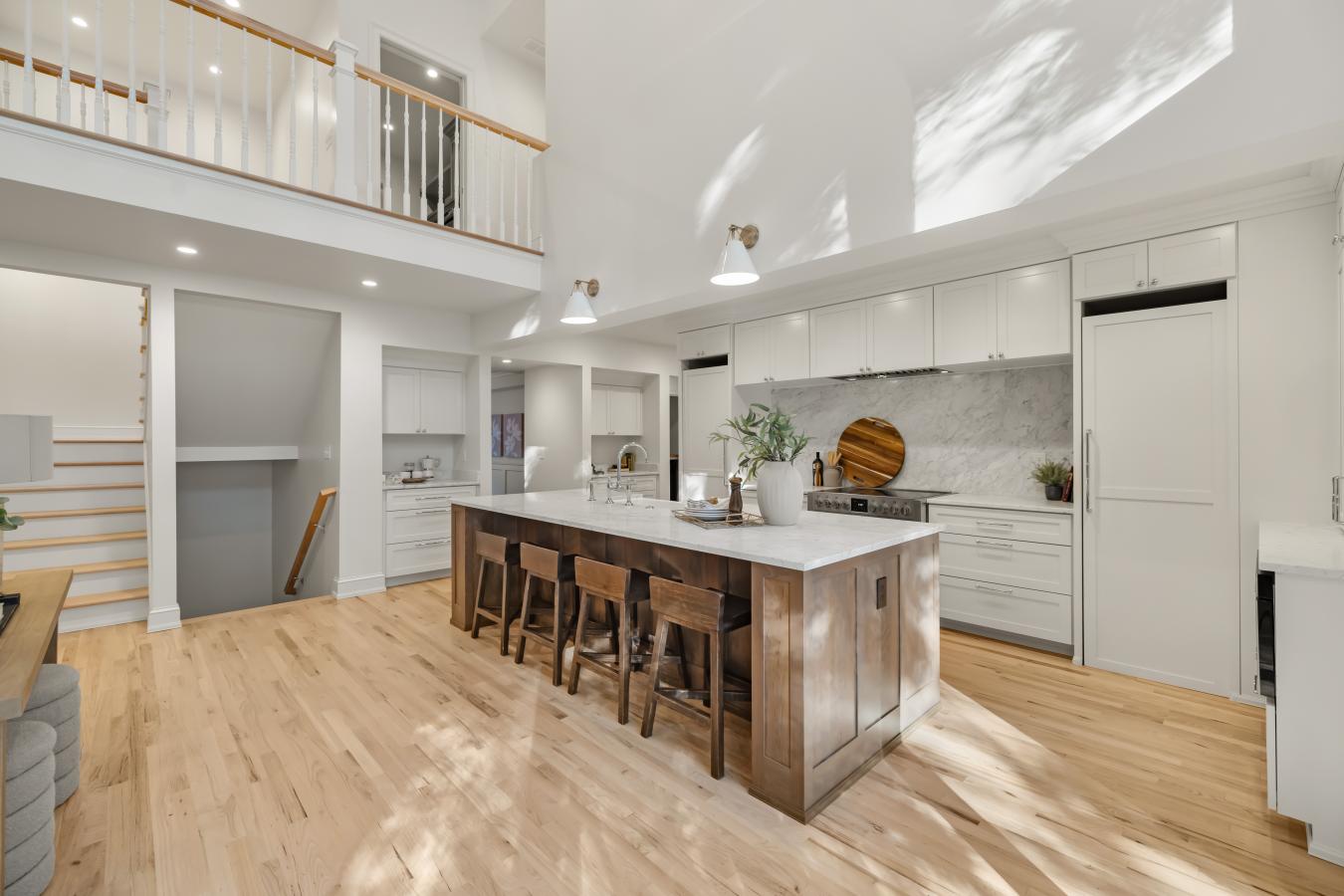 Des Moines, Polk, 50312, United States, 5 Bedrooms Bedrooms, ,6 BathroomsBathrooms,Residential,For Sale,2008871