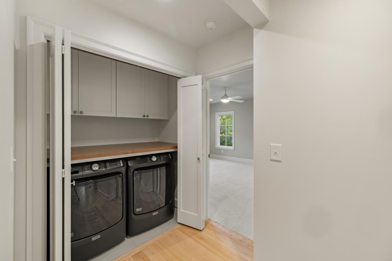 Des Moines, Polk, 50312, United States, 5 Bedrooms Bedrooms, ,6 BathroomsBathrooms,Residential,For Sale,2008871