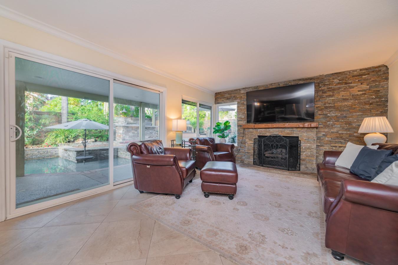 Yorba Linda, Orange, 92887, United States, 4 Bedrooms Bedrooms, ,3 BathroomsBathrooms,Residential,For Sale,2008980