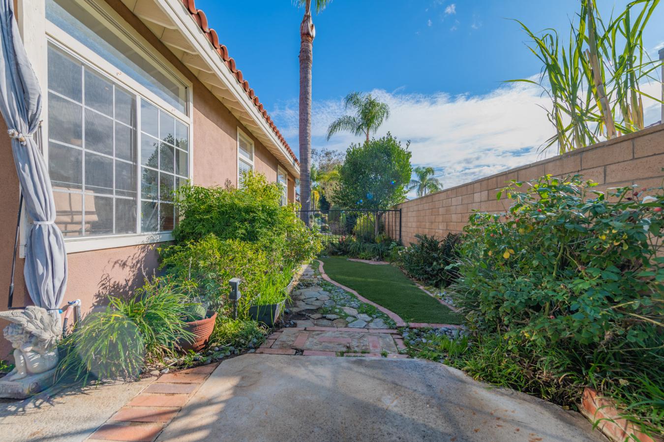 Yorba Linda, Orange, 92887, United States, 4 Bedrooms Bedrooms, ,3 BathroomsBathrooms,Residential,For Sale,2008980