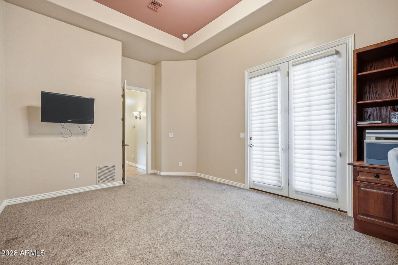 Tempe, Maricopa, 85284, United States, 4 Bedrooms Bedrooms, ,4 BathroomsBathrooms,Residential,For Sale,2008979