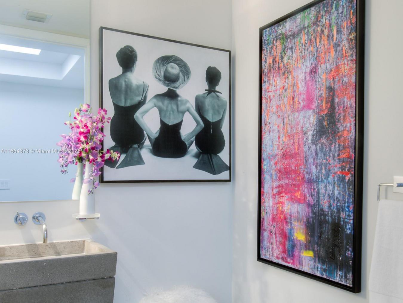 Miami Beach, Florida, 33139, United States, 2 Bedrooms Bedrooms, ,2 BathroomsBathrooms,Residential,For Sale,2009121