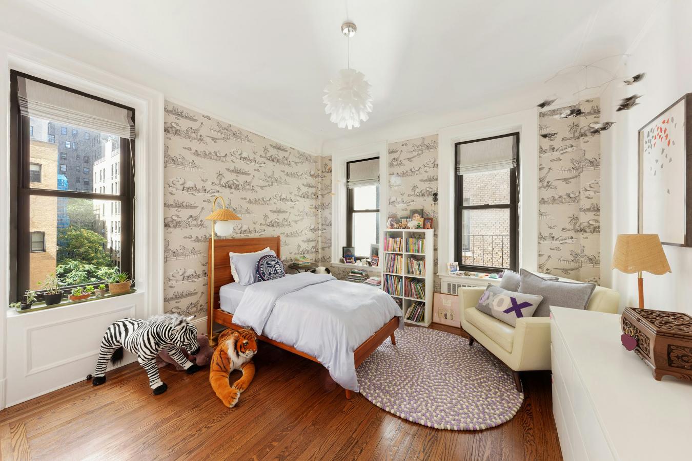 New York, New York, 10021, United States, 3 Bedrooms Bedrooms, ,3 BathroomsBathrooms,Residential,For Sale,2009346