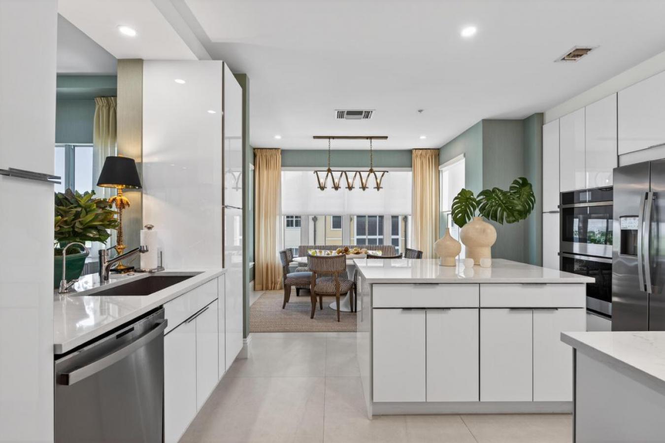 West Palm Beach, Florida, 33407, United States, 3 Bedrooms Bedrooms, ,2 BathroomsBathrooms,Residential,For Sale,2009344