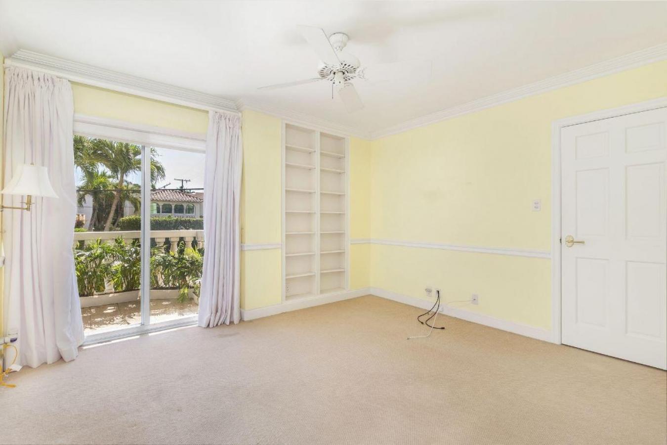 Palm Beach, Florida, 33480, United States, 3 Bedrooms Bedrooms, ,2 BathroomsBathrooms,Residential,For Sale,2009343